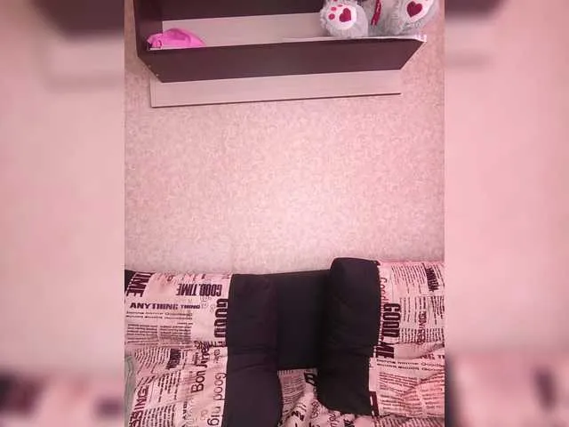 Zilay1965 – webcam model profile photo Image 4