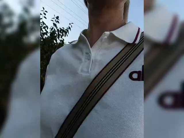 Loli_Belle – webcam model profile photo Image 11