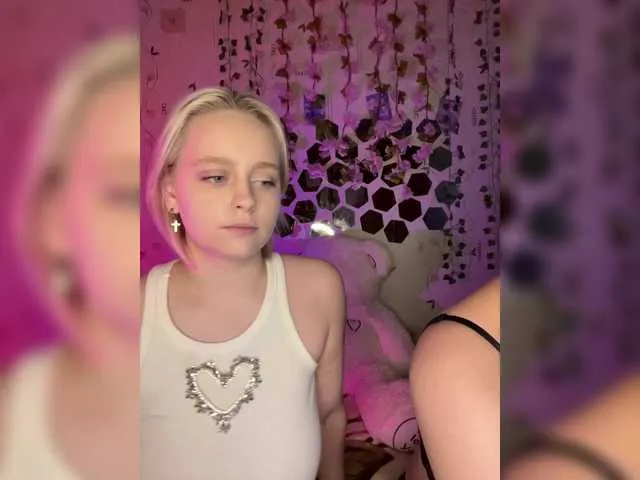 SusyBlair – webcam model profile photo Image 17