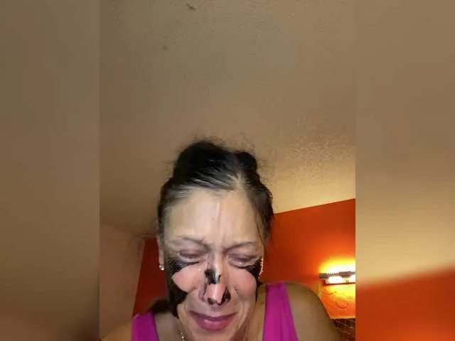 Cute-Lolly – webcam model profile photo Image 17