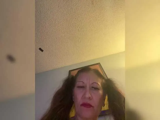 Cute-Lolly – webcam model profile photo Image 2