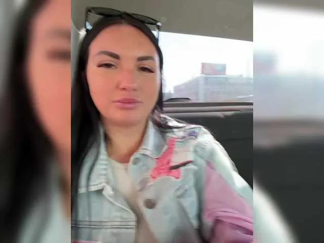 blondeangel_4u2 – webcam model profile photo Image 13