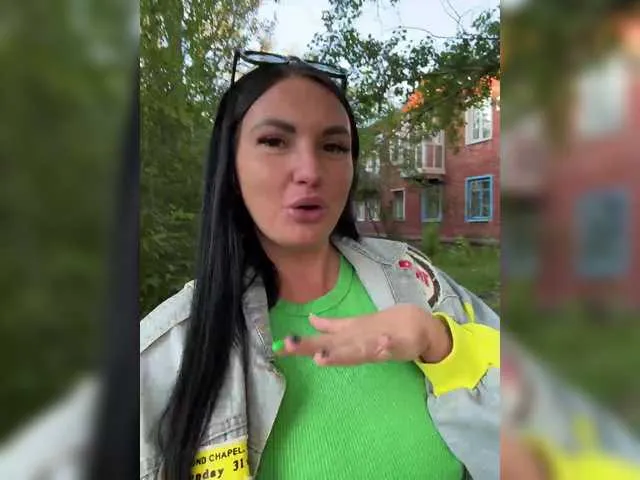 blondeangel_4u2 – webcam model profile photo Image 6