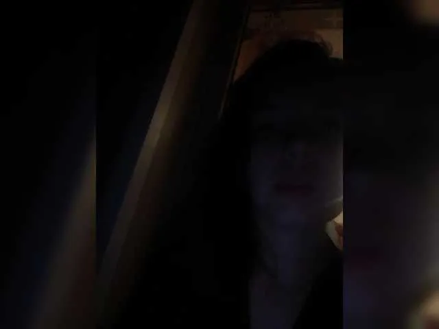 Loli_Belle – webcam model profile photo Image 17