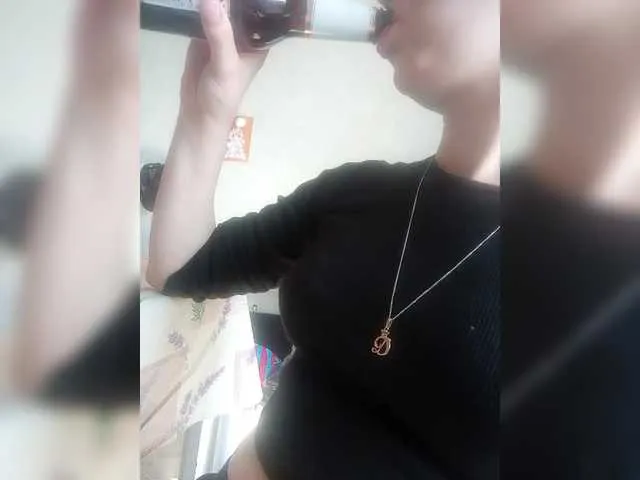 Loli_Belle – webcam model profile photo Image 5