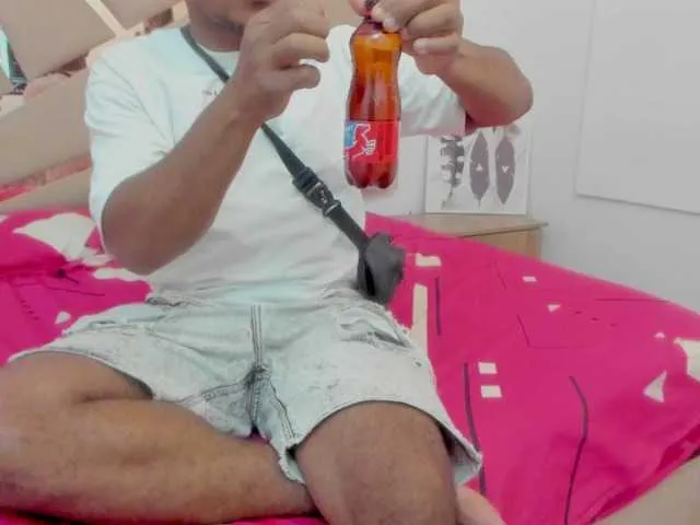 MartinaCroxx – webcam model profile photo Image 9