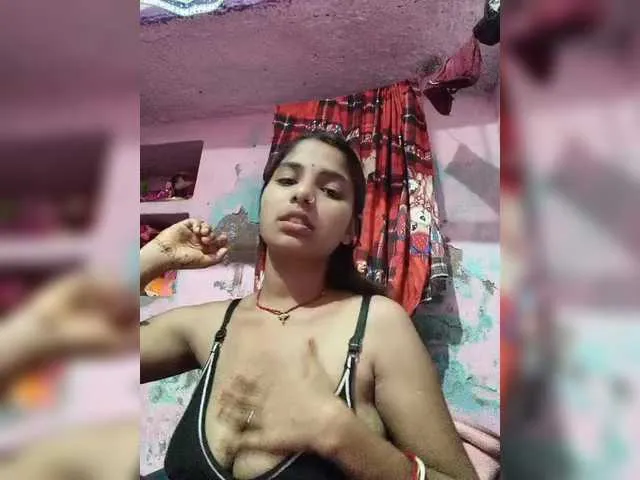 Loli_Belle – webcam model profile photo Image 13