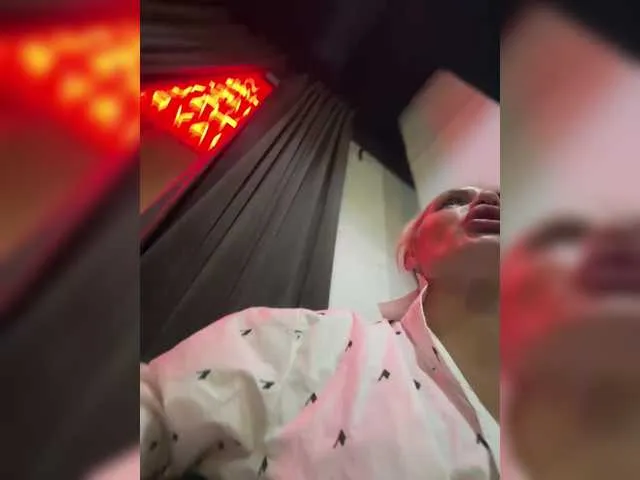 SusyBlair – webcam model profile photo Image 6