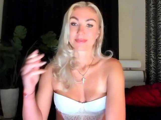 JuliaQuin – webcam model profile photo Image 18