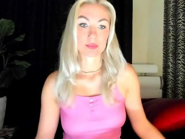 JuliaQuin – webcam model profile photo Image 19