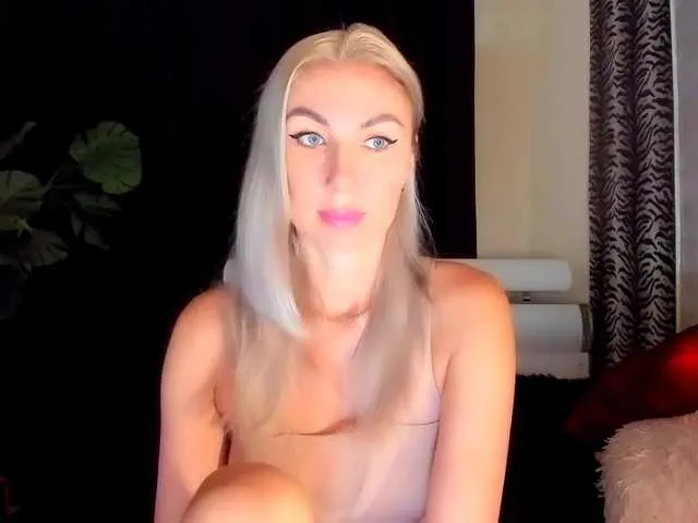 JuliaQuin – webcam model profile photo Image 9