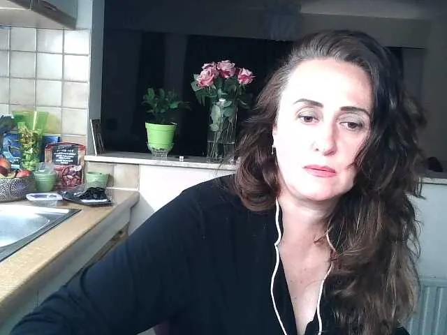 SquirtleBabyy – webcam model profile photo Image 6