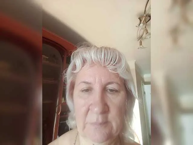 SusyBlair – webcam model profile photo Image 5