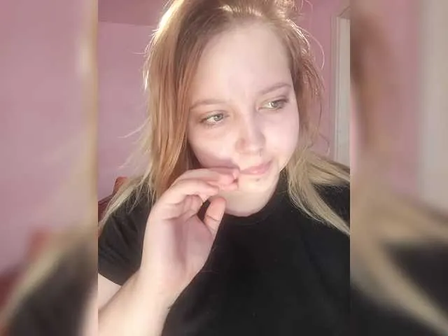 SusyBlair – webcam model profile photo Image 19