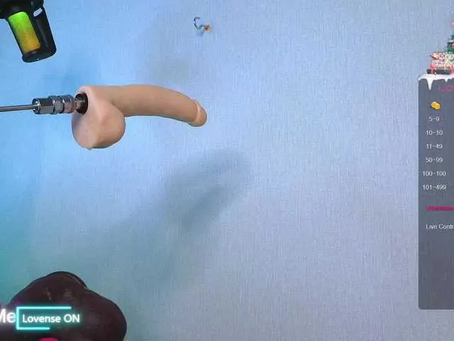 VikkiRood – webcam model profile photo