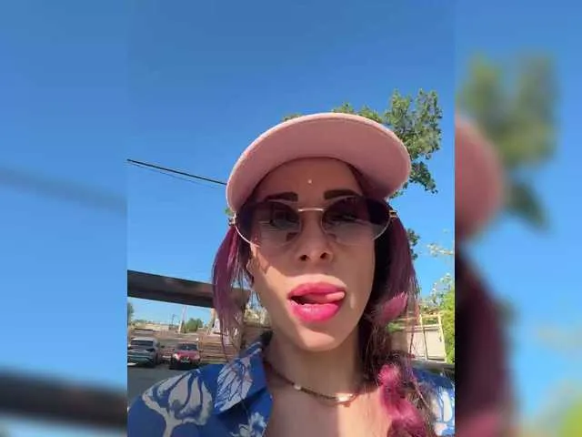 farianachocolatecrememia – webcam model profile photo Image 3