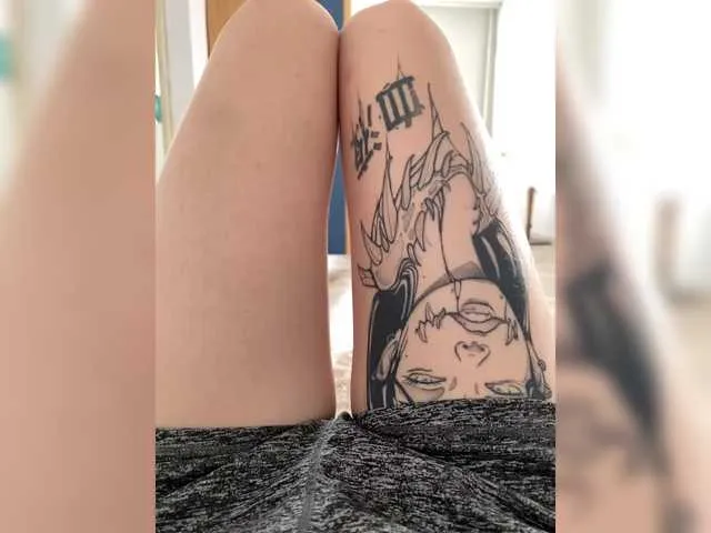 blondeambitionnn – webcam model profile photo Image 12