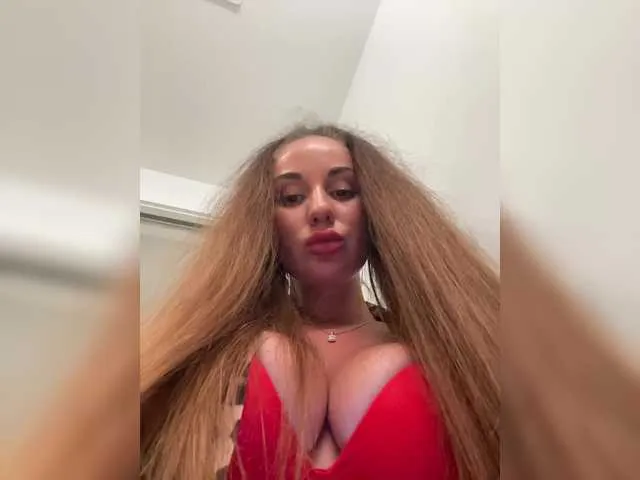 SelennaMoon – webcam model profile photo Image 6