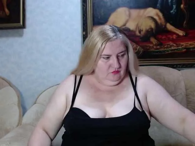 SusyBlair – webcam model profile photo Image 2