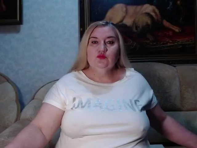 SusyBlair – webcam model profile photo Image 8