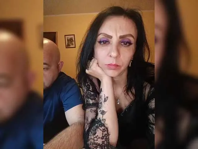 farianaall – webcam model profile photo Image 15