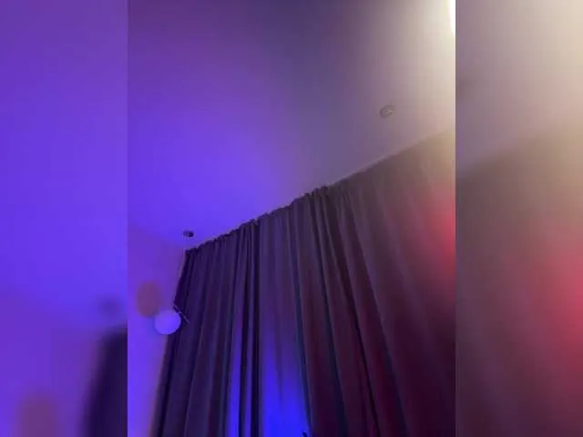 Hanna_Blondee – webcam model profile photo Image 15