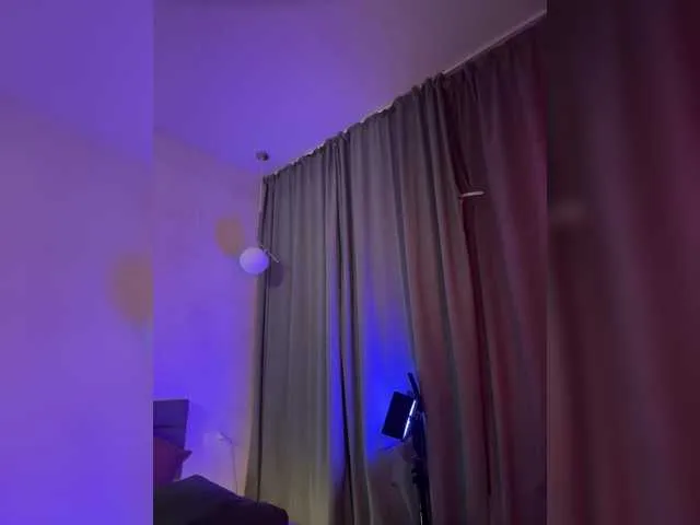 Hanna_Blondee – webcam model profile photo Image 16