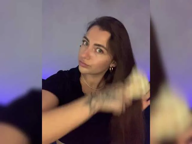 SusyBlair – webcam model profile photo Image 16