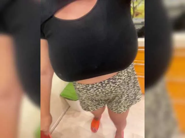 heanvenlyblonde – webcam model profile photo Image 10