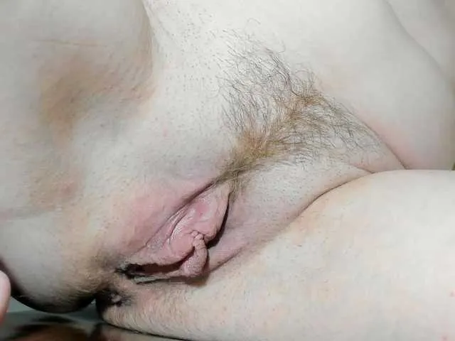 SilviaPastori – webcam model profile photo Image 2