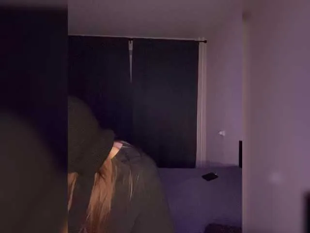 SilviaPastori – webcam model profile photo Image 3