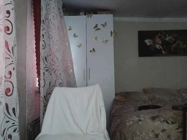 Loli_Belle – webcam model profile photo Image 3