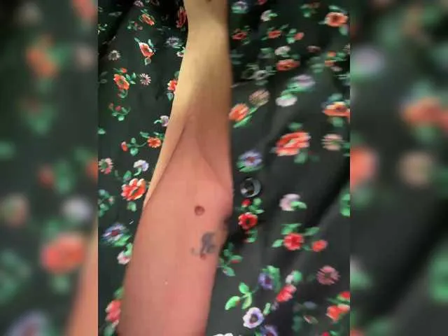 PATRICIA777 – webcam model profile photo Image 4