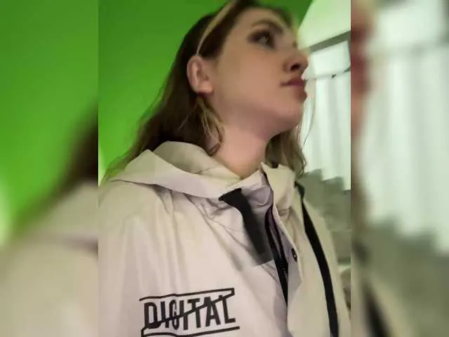 gravebabyxo – webcam model profile photo Image 5