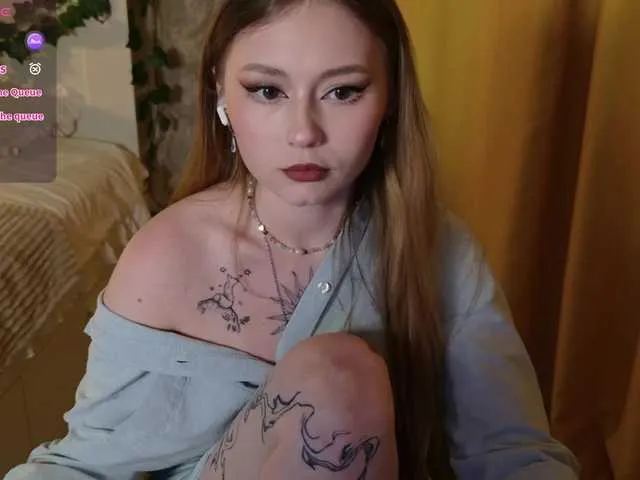 SusyBlair – webcam model profile photo Image 14