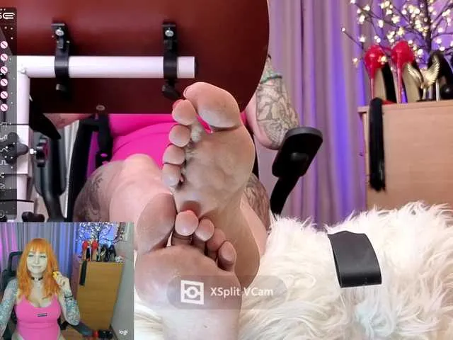 British_EmJess – webcam model profile photo Image 4