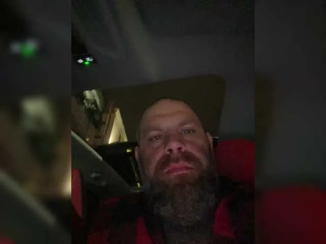 LanaBlondeBush – webcam model profile photo Image 2