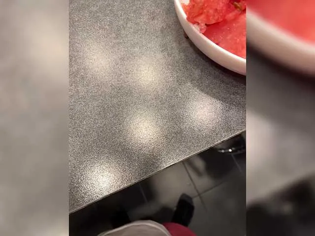 LanaBlondeBush – webcam model profile photo Image 4