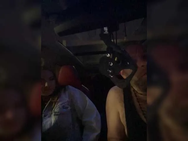 LanaBlondeBush – webcam model profile photo Image 7