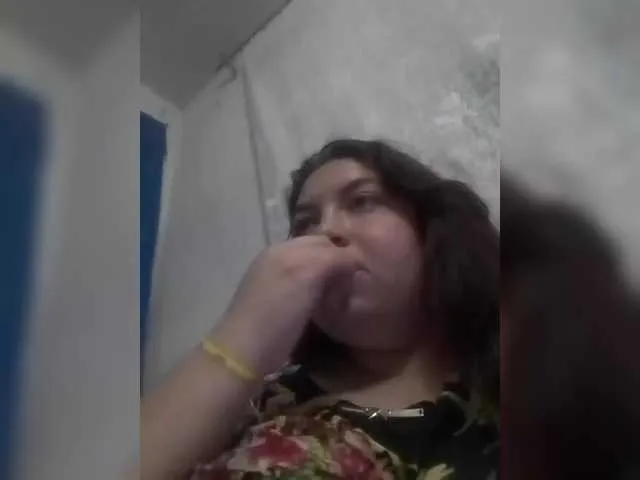 BlondeScarlettx – webcam model profile photo Image 7