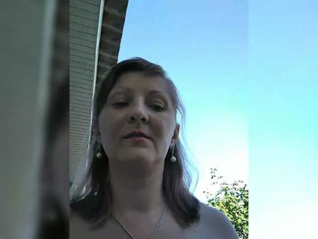 Loli_Belle – webcam model profile photo Image 10