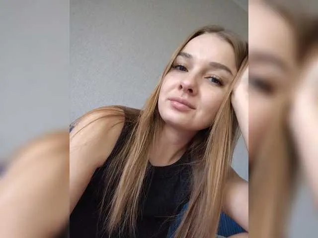 LizzieGreyX – webcam model profile photo Image 19