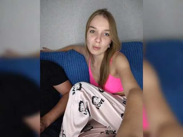 LizzieGreyX – webcam model profile photo Image 3