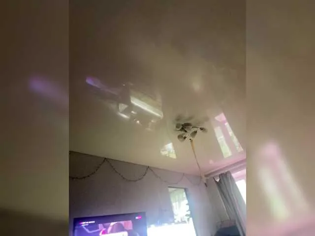 Blondebaddie22 – webcam model profile photo Image 6