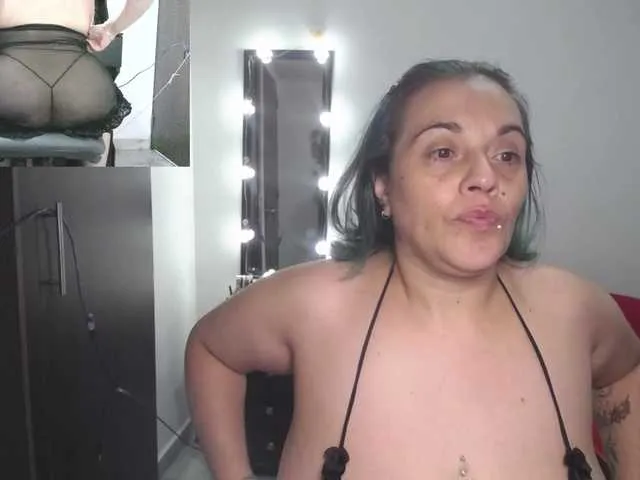 Cute-Lolly – webcam model profile photo Image 8