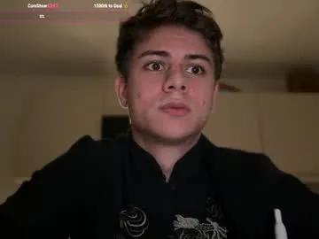 LizzieGreyX – webcam model profile photo Image 16