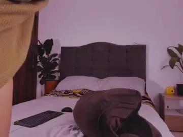 BlondeScarlettx – webcam model profile photo Image 8