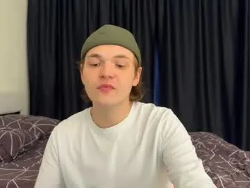 blondeangel_4u2 – webcam model profile photo Image 13