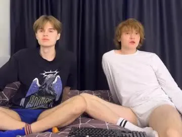 blondeangel_4u2 – webcam model profile photo Image 5