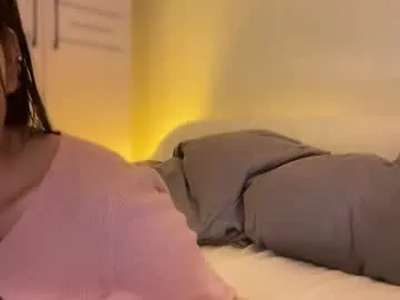 GreenEyesBlondeyUK – webcam model profile photo Image 17